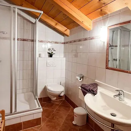 Hallerhaus Semesterbostad